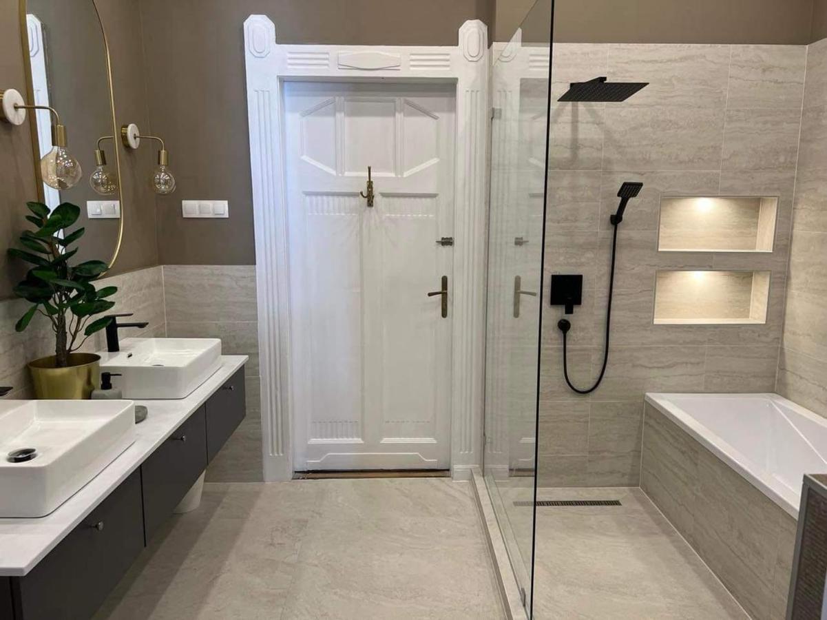 בודפשט Orangehomes Panthera Luxury Apartment מראה חיצוני תמונה